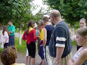 �������