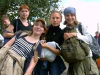 �������