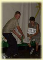 �������